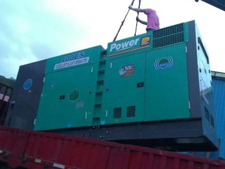 思南柴油发电机组转速不稳定时，如何对发动机进行维护？