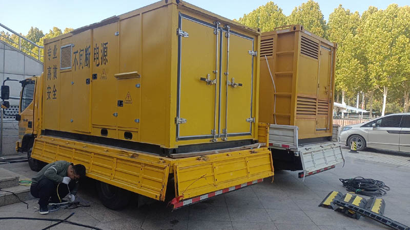 思南柴油发电机组和UPS电源配合使用时的注意事项