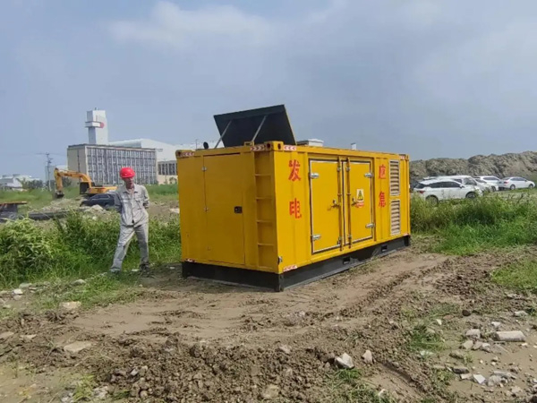 思南冬季低温环境下，发电机组启动电瓶的容量需求是否会增加？